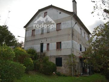 Casa chalet en Venta en Ponteareas
