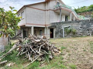 Casa chalet en Venta en Ponteareas