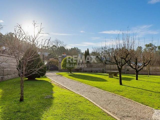 Casa chalet en Venta en Ponteareas