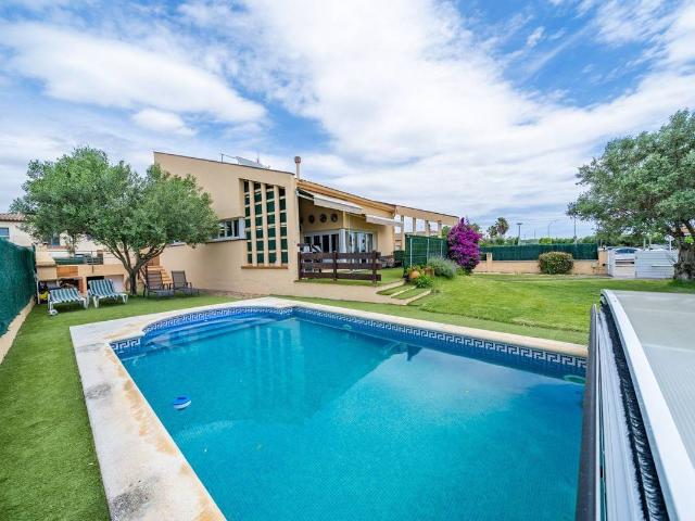 Casa chalet en Venta en Poble