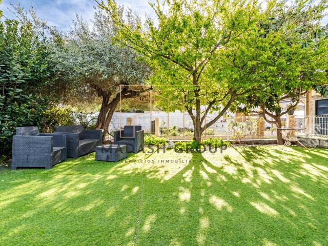 Casa chalet en Venta en Poble