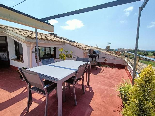 Casa chalet en Venta en Poblenou