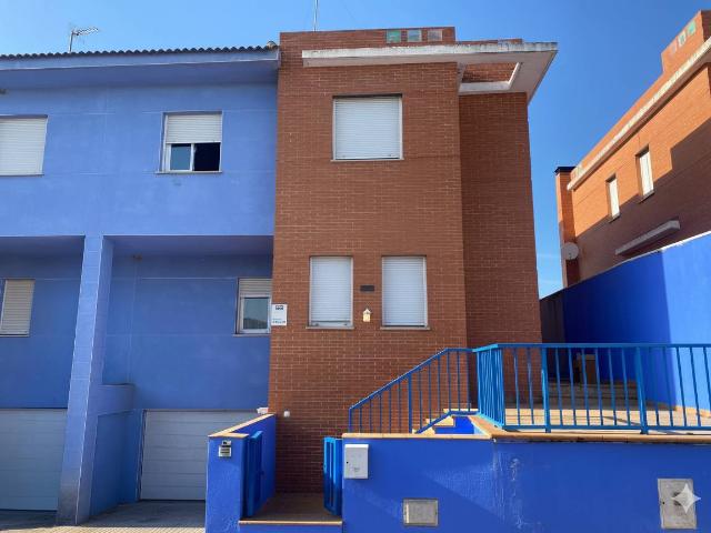 Casa chalet en Venta en Poblete