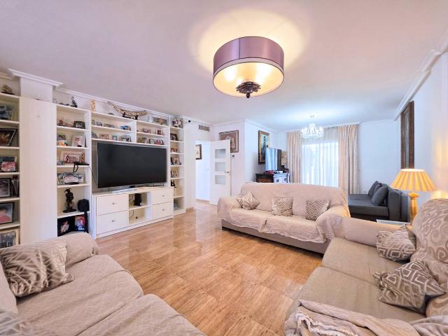 Casa chalet en Venta en Polígono Santa Ana