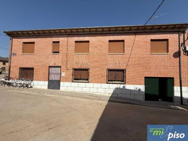 Casa chalet en Venta en Pollos