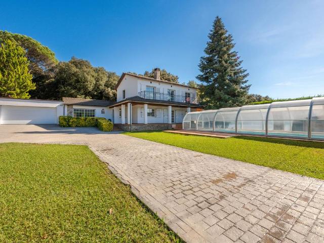 Casa chalet en Venta en Porqueres