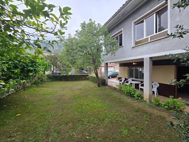 Casa chalet en Venta en Posada Barro
