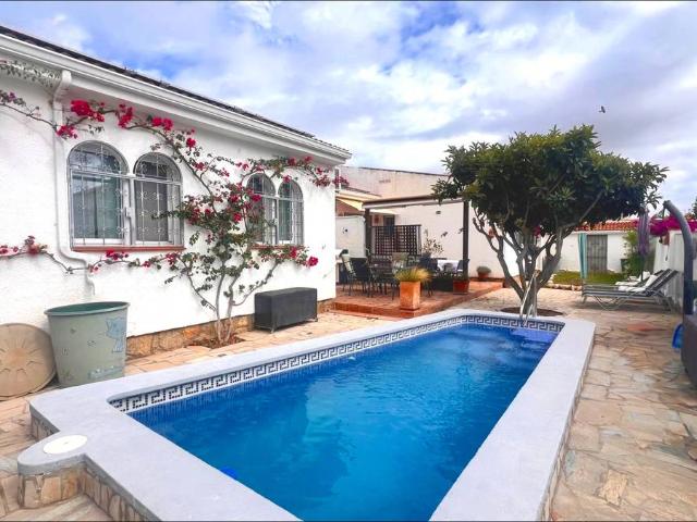 Casa chalet en Venta en Platja de Mont roig