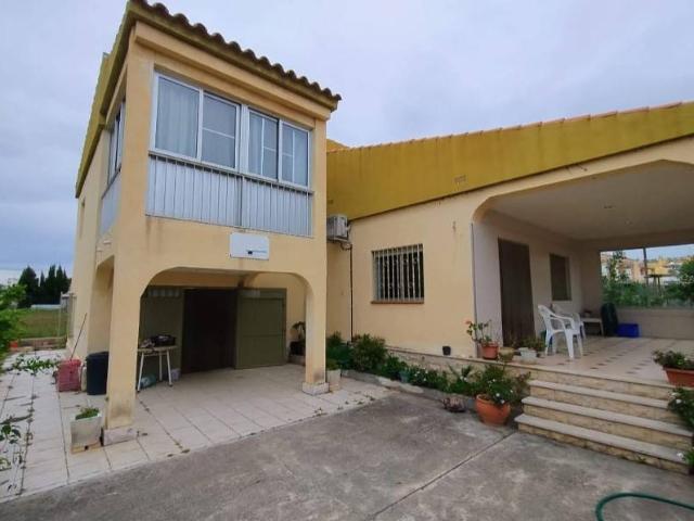 Casa chalet en Venta en Playa Ben Afeli