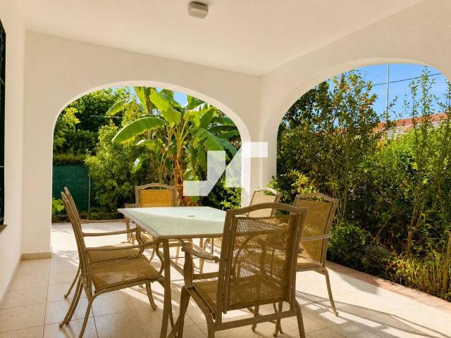 Casa chalet en Venta en Playa Ben Afeli