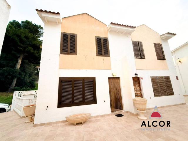 Casa chalet en Venta en Playa de la Concha