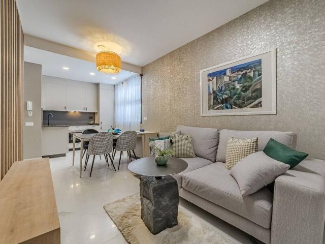 Casa chalet en Venta en Playa de San Juan