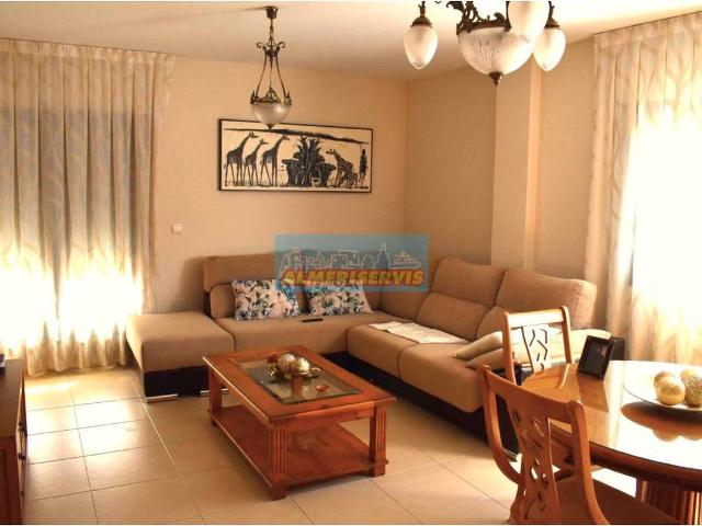 Casa chalet en Venta en Plaza de la Luz