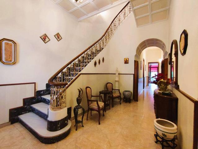 Casa chalet en Venta en Plaza Elíptica República Argentina