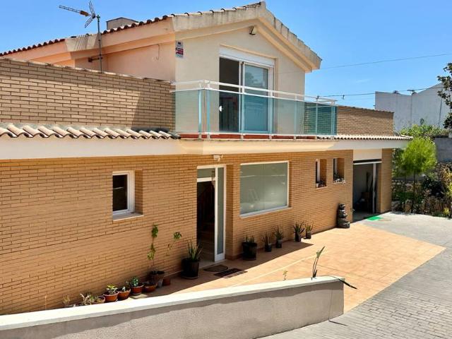 Casa chalet en Venta en Pla de Maset Cap de Salou