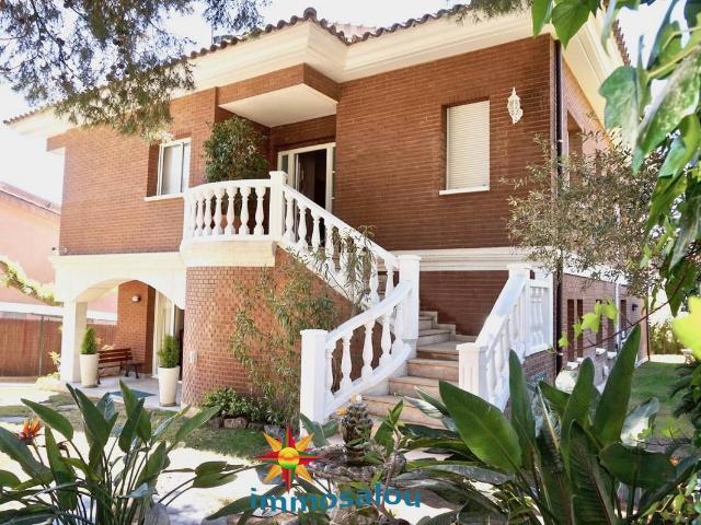 Casa chalet en Venta en Pla de Maset Cap de Salou