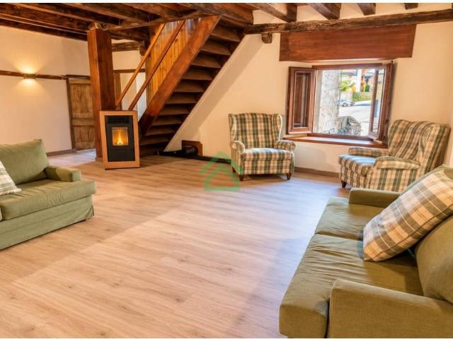 Casa chalet en Venta en Prats i Sansor