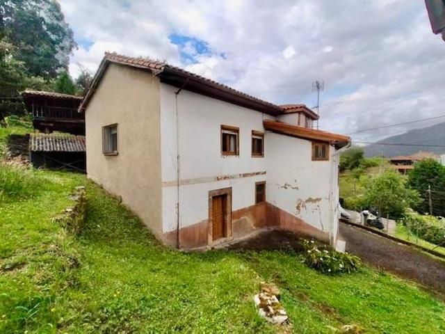 Casa chalet en Venta en Pravia