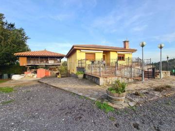 Casa chalet en Venta en Pravia