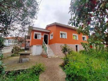 Casa chalet en Venta en Pravia