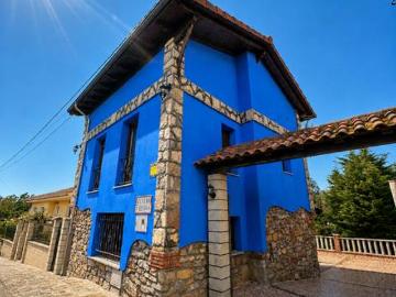 Casa chalet en Venta en Pravia