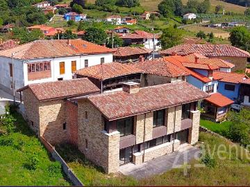 Casa chalet en Venta en Pravia