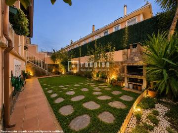 Casa chalet en Venta en Prado Santo Domingo Ensanche