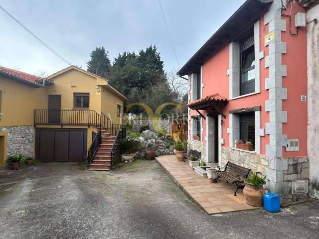 Casa chalet en Venta en Pría Nueva Hontoria Naves