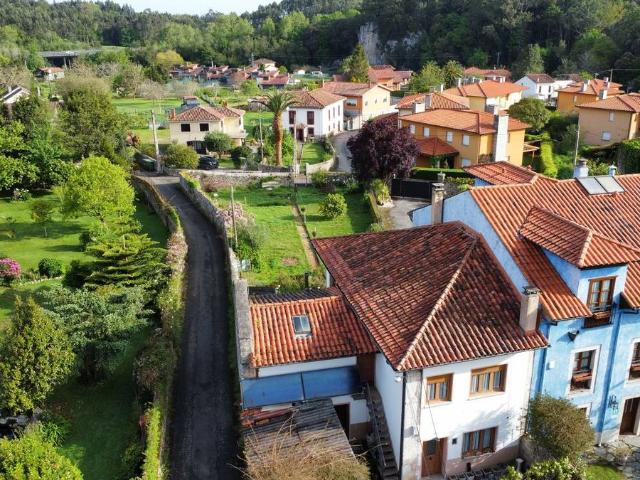 Casa chalet en Venta en Pría Nueva Hontoria Naves