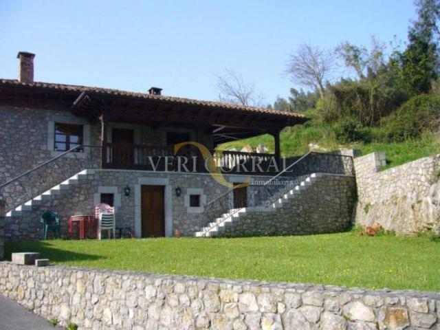 Casa chalet en Venta en Pría Nueva Hontoria Naves