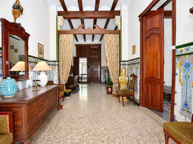 Casa chalet en Venta en Casco Antiguo