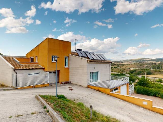 Casa chalet en Venta en Pueyo / Puiu