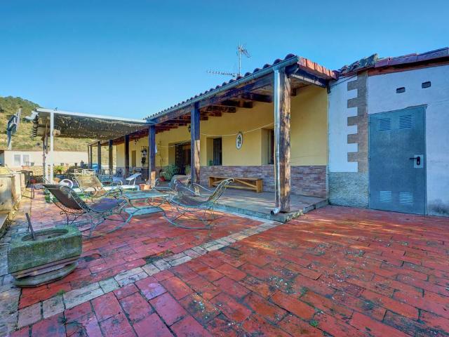 Casa chalet en Venta en Pueyo / Puiu