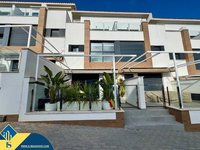 Casa chalet en Venta en Pueblo