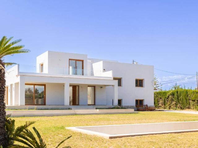 Casa chalet en Venta en Pueblo