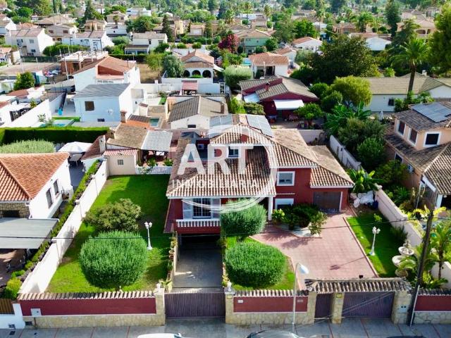 Casa chalet en Venta en Pueblo