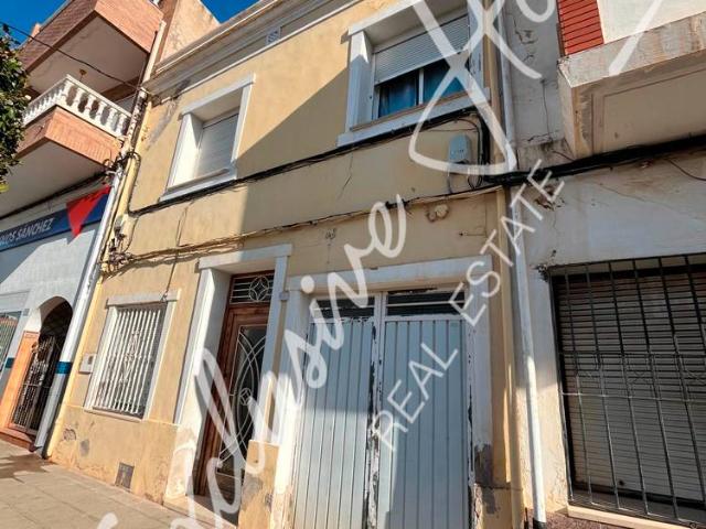 Casa chalet en Venta en Pueblo