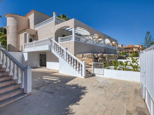 Casa chalet en Venta en Pueblo Acantilado Lanuza