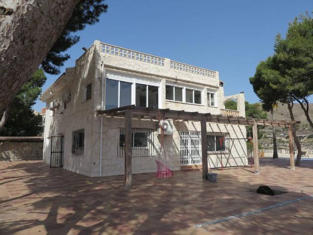 Casa chalet en Venta en Pueblo Acantilado Lanuza