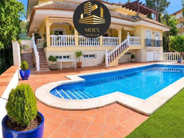 Casa chalet en Venta en Puente Tablas Puente Nuevo Cerro Molina