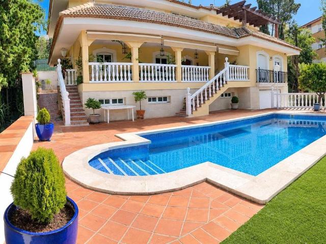 Casa chalet en Venta en Puente Tablas Puente Nuevo Cerro Molina