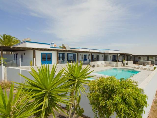 Casa chalet en Venta en Puerto del Carmen
