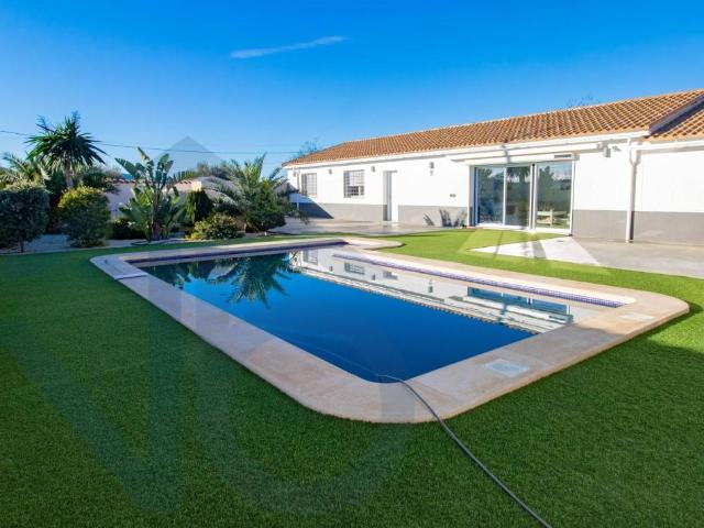 Casa chalet en Venta en Puerto Lumbreras