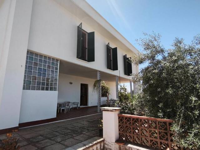 Casa chalet en Venta en Puertosol