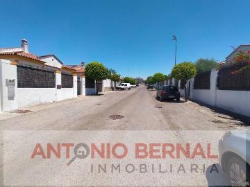 Casa chalet en Venta en Puertas del sur Guadabajaque