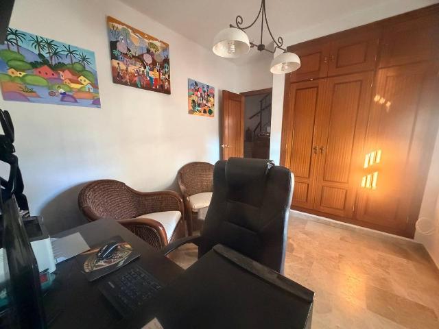 Casa chalet en Venta en Puertas del sur Guadabajaque