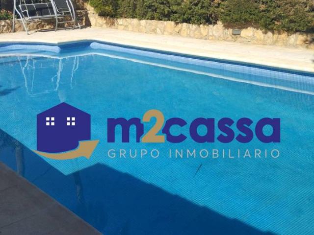 Casa chalet en Venta en Purias
