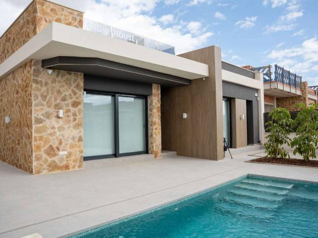 Casa chalet en Venta en Quesada
