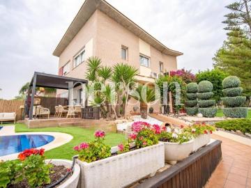 Casa chalet en Venta en Rascanya