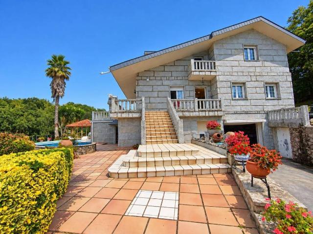 Casa chalet en Venta en Rasines